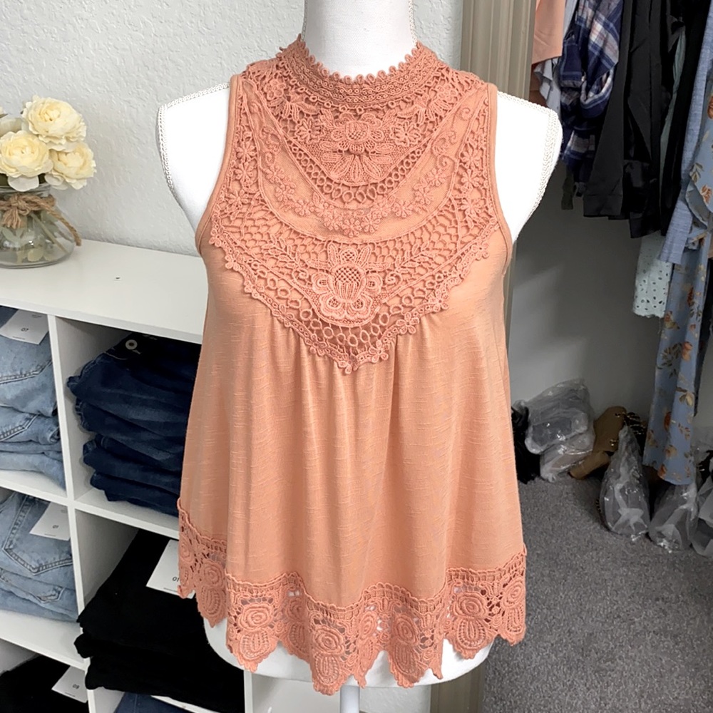 Taylor & Sage High Neck Peach Lace Tank Top Size XS
